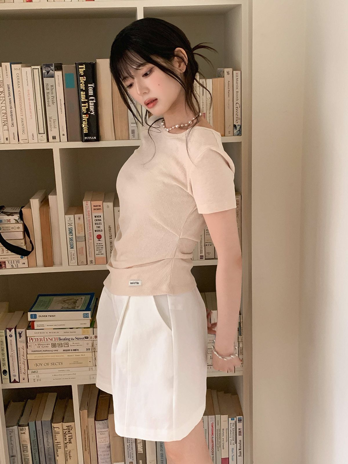 쿨키튼(KOOLKITTEN) 스카프 디테일 원턱 쇼츠 3colors