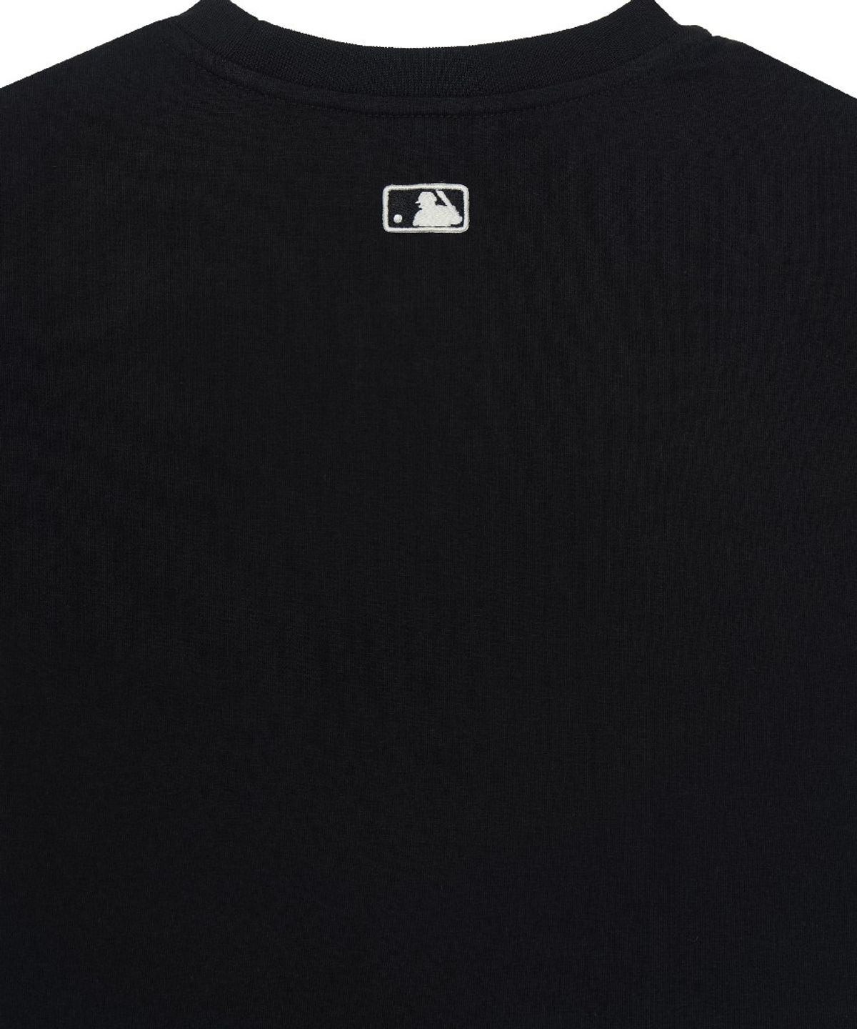 엠엘비(MLB) 여성 레오파드 하트 레터링 슬림 세미 크롭 반팔 티셔츠 LA (Black)