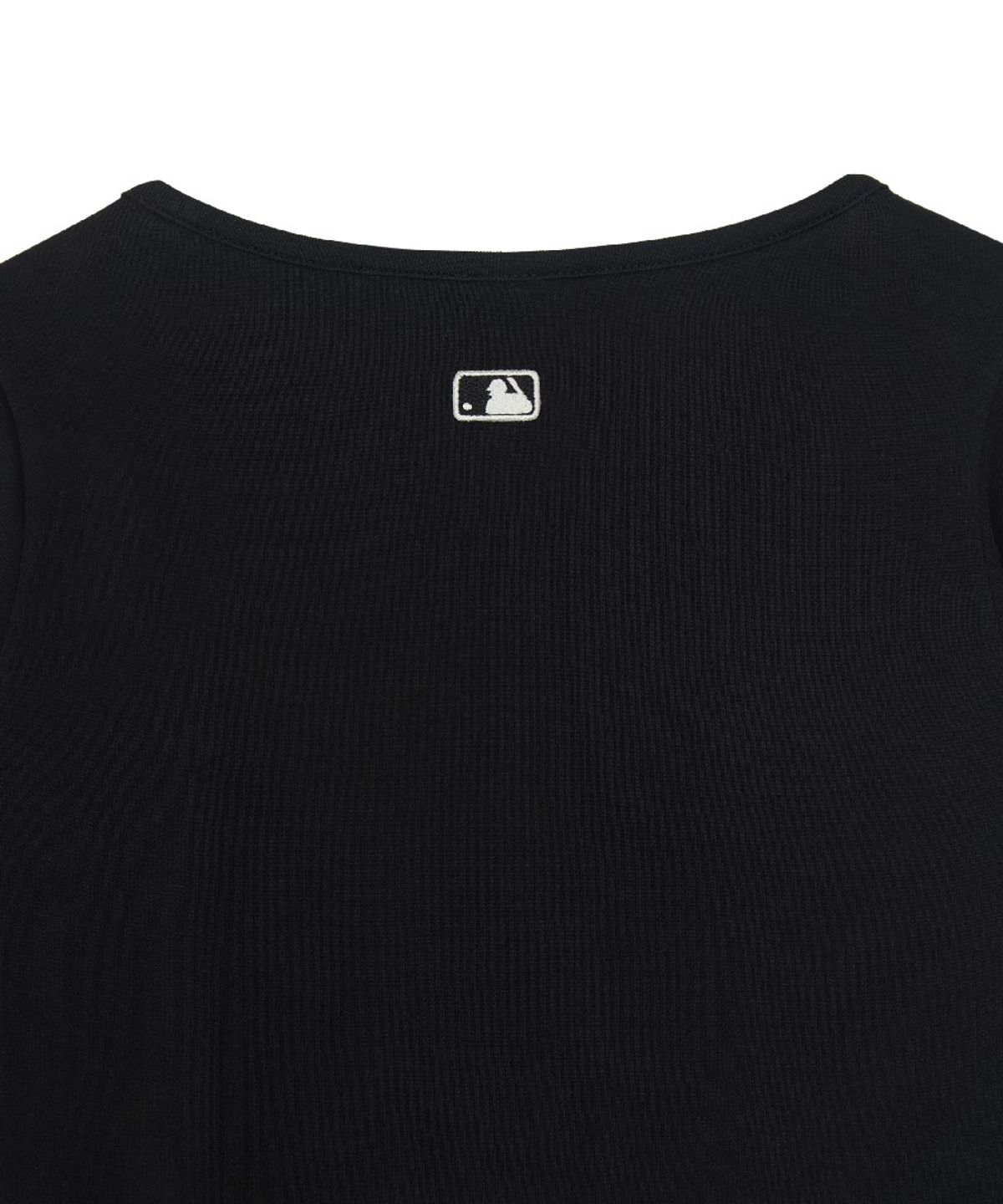 엠엘비(MLB) 여성 베이직 슬림 세미크롭 스퀘어넥 긴팔 티셔츠 LA (Black)