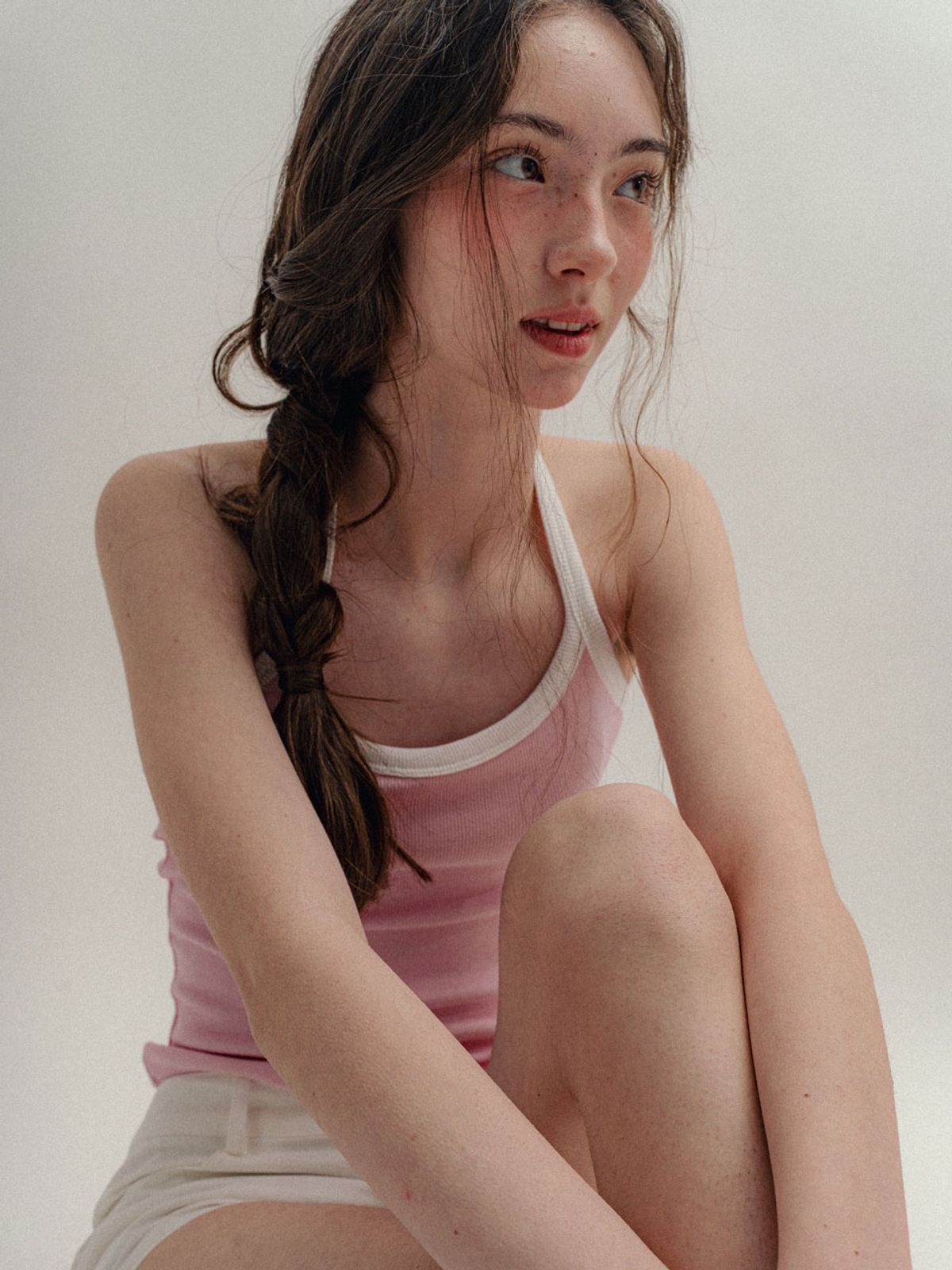 비수스(VISUS) Ribbed Halter Top_Pink