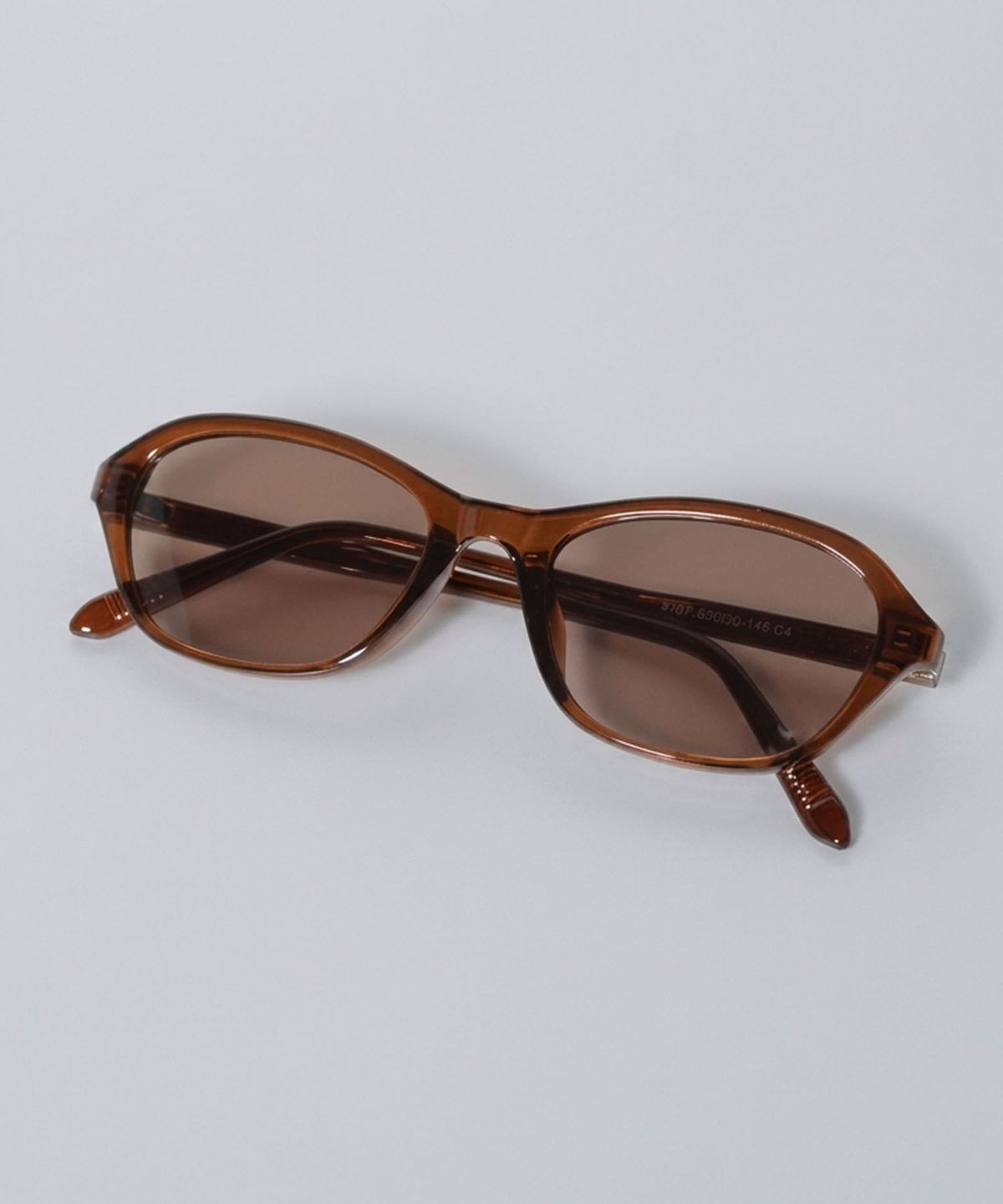 투큐브(2CUBE) Retro Cat-Eye Oval Sunglasses(Brown)