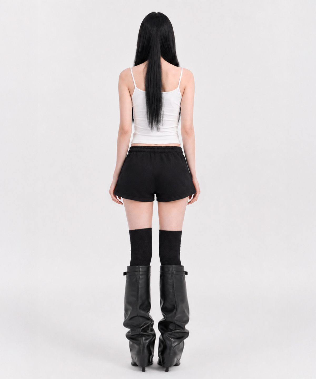 언더오프(UNDEROFF) A라인 마이크로 스웻 쇼츠 블랙