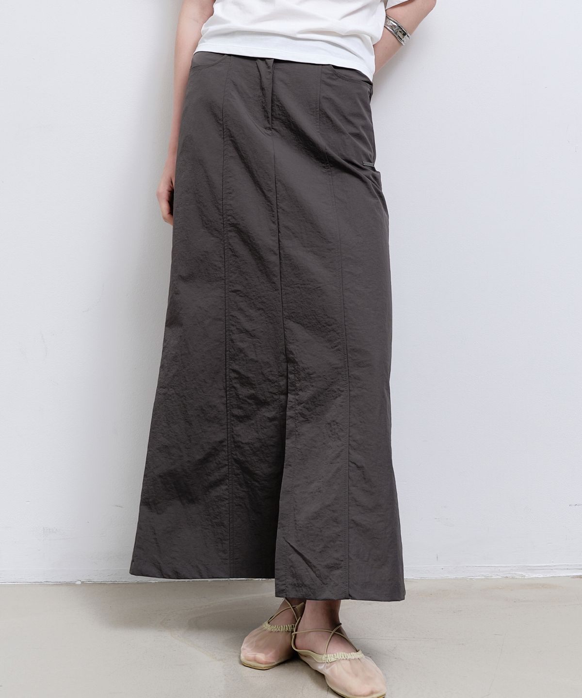 닉앤니콜(NICK&NICOLE) PANEL LONG SKIRT_CHARCOAL