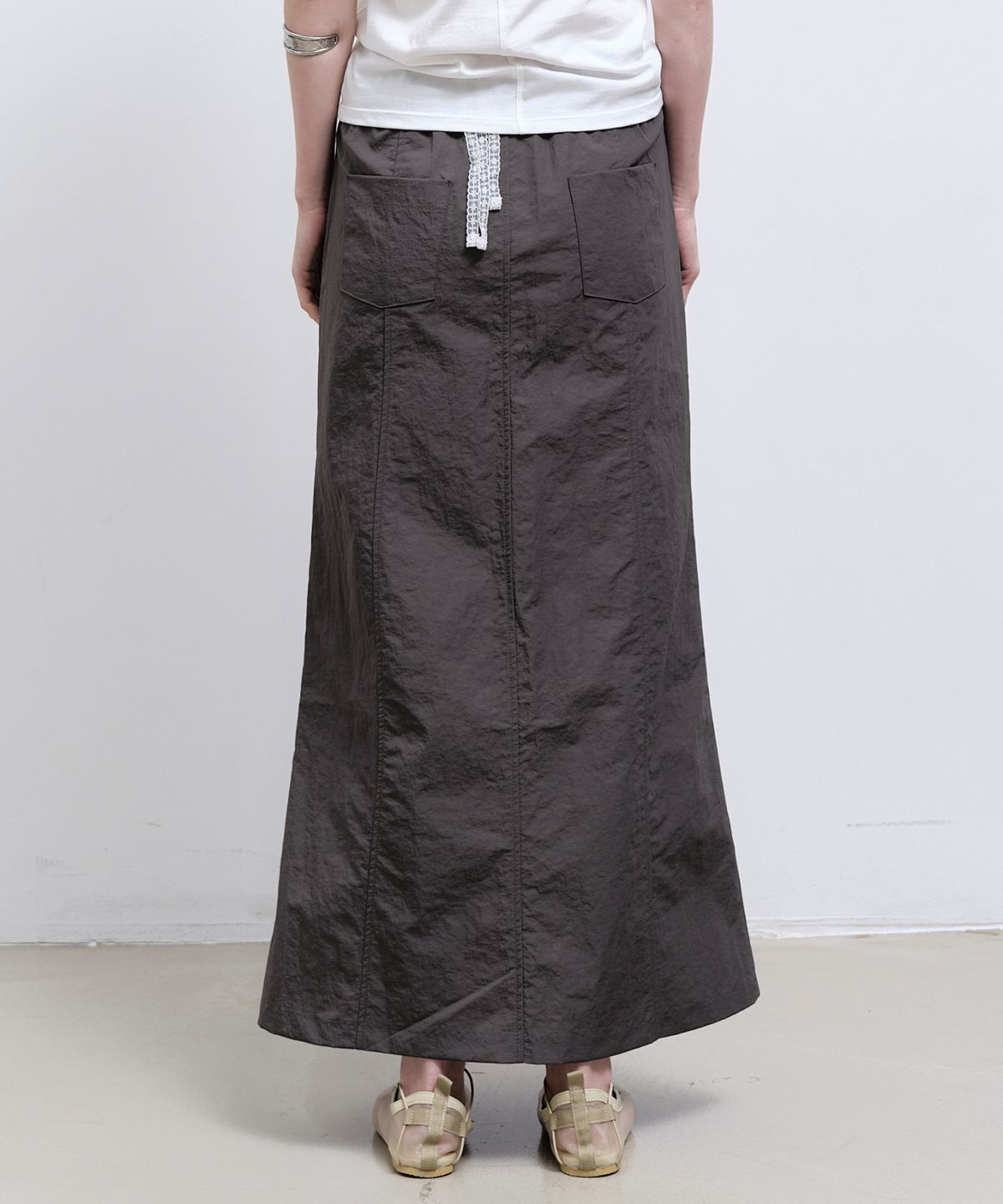 닉앤니콜(NICK&NICOLE) PANEL LONG SKIRT_CHARCOAL