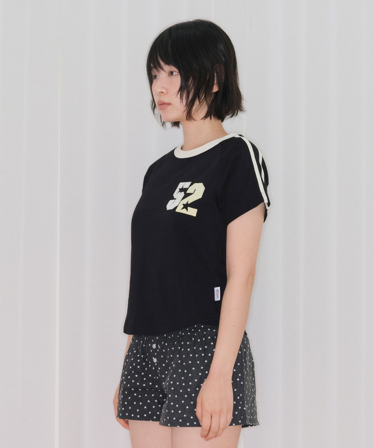 아메스 월드와이드(AMES-WORLDWIDE) PPG 52 ROUND HEM CROP TEE BLACK
