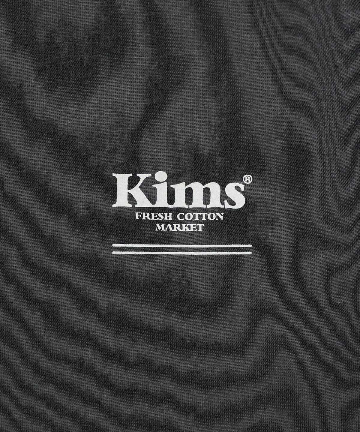 킴스 프레시 코튼 마켓(KIMS FRESH COTTON MARKET) 미니 밤 라인 넥 슬리브 레이어드 티셔츠 차콜