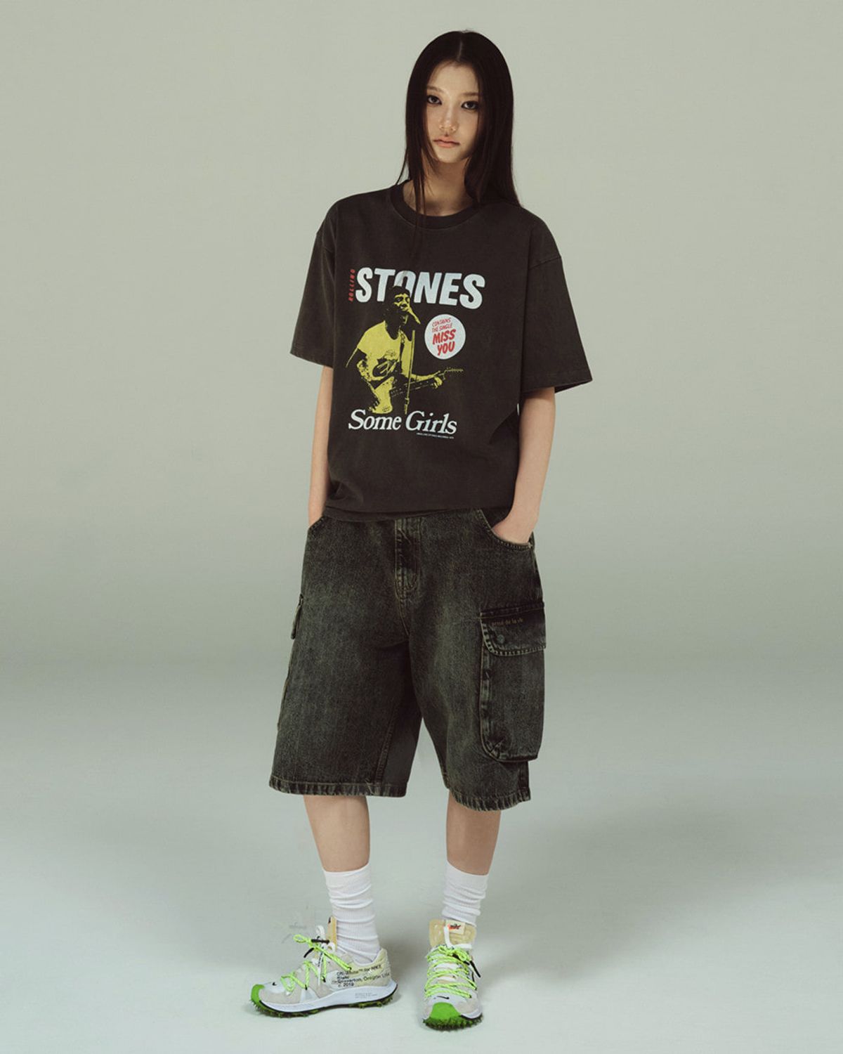 아크메드라비(ACME DE LA VIE) ROLLING STONES BAND LIVE PIGMENT SHORT SLEEVE T-SHIRT