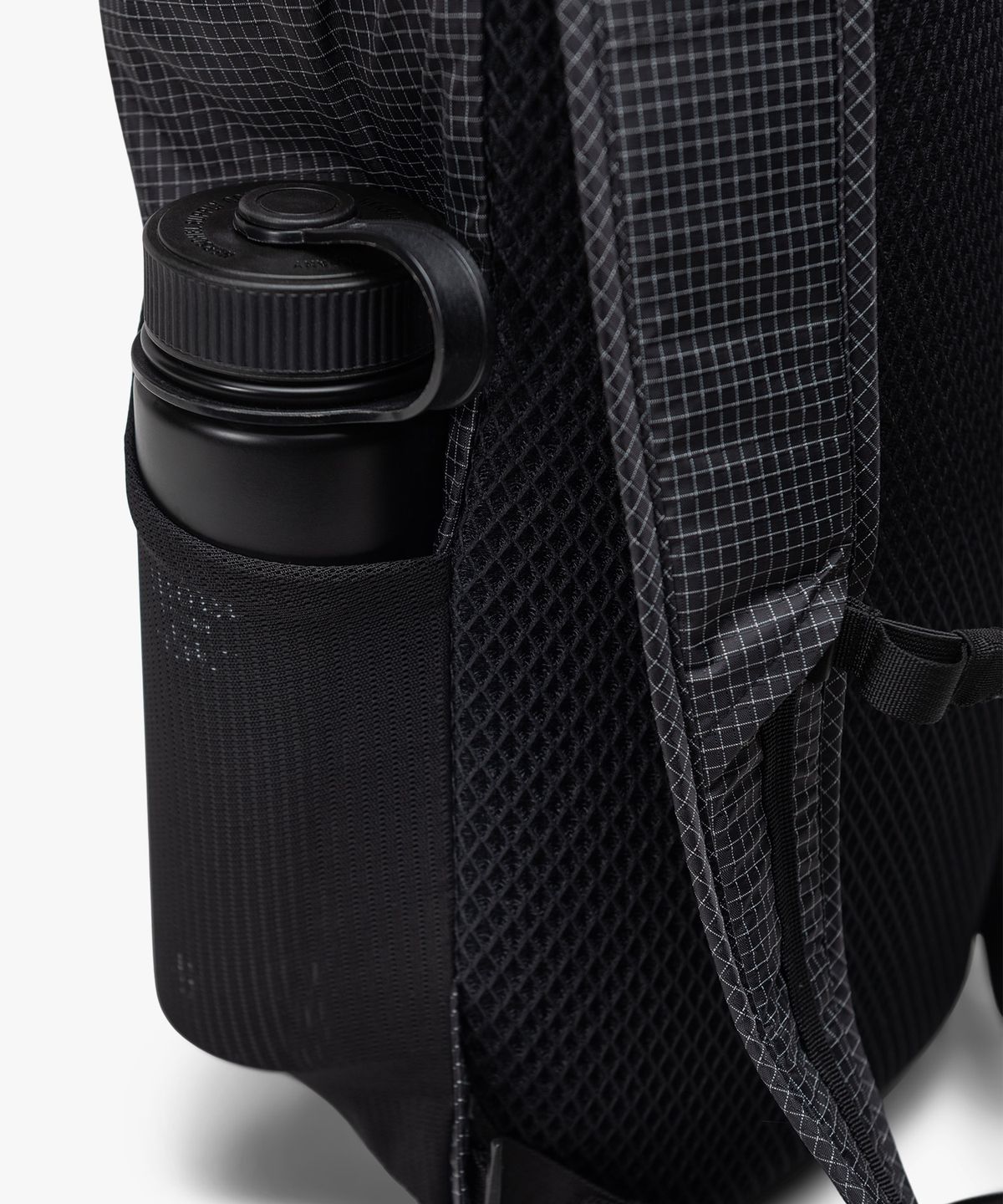 허쉘서플라이(HERSCHEL SUPPLY CO) 울트라라이트 신치 데이팩 14L Black