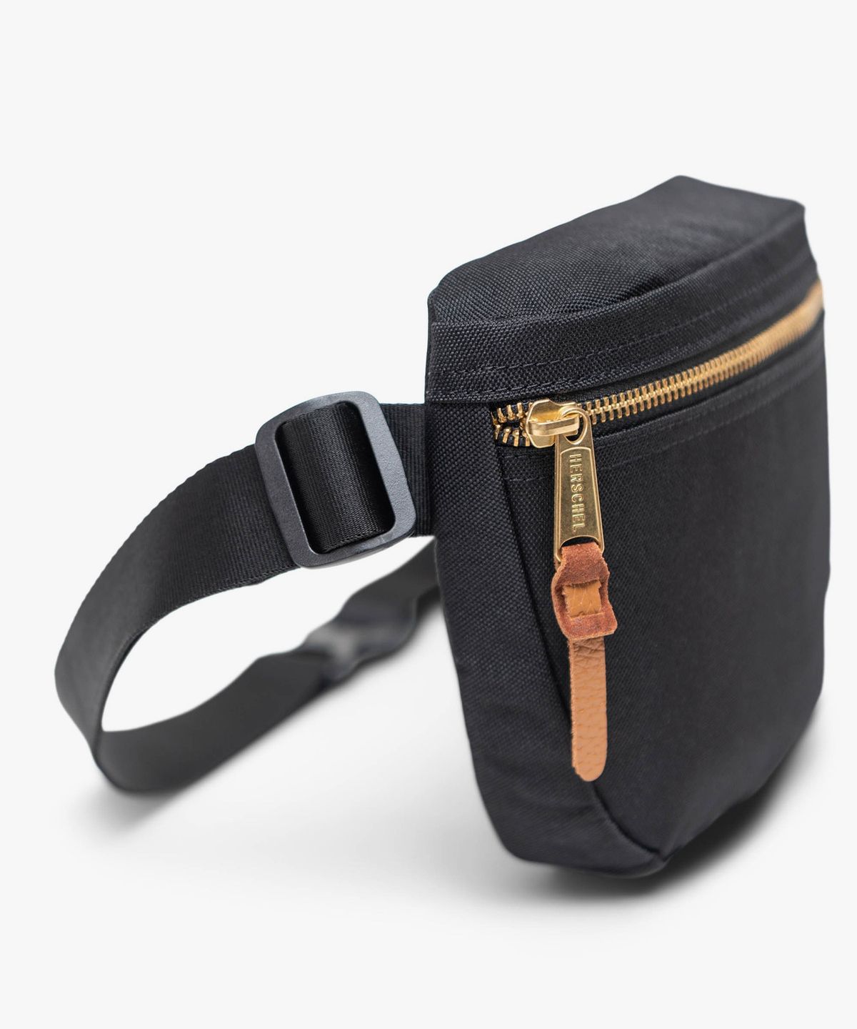 허쉘서플라이(HERSCHEL SUPPLY CO) 세틀먼트 힙팩 Black
