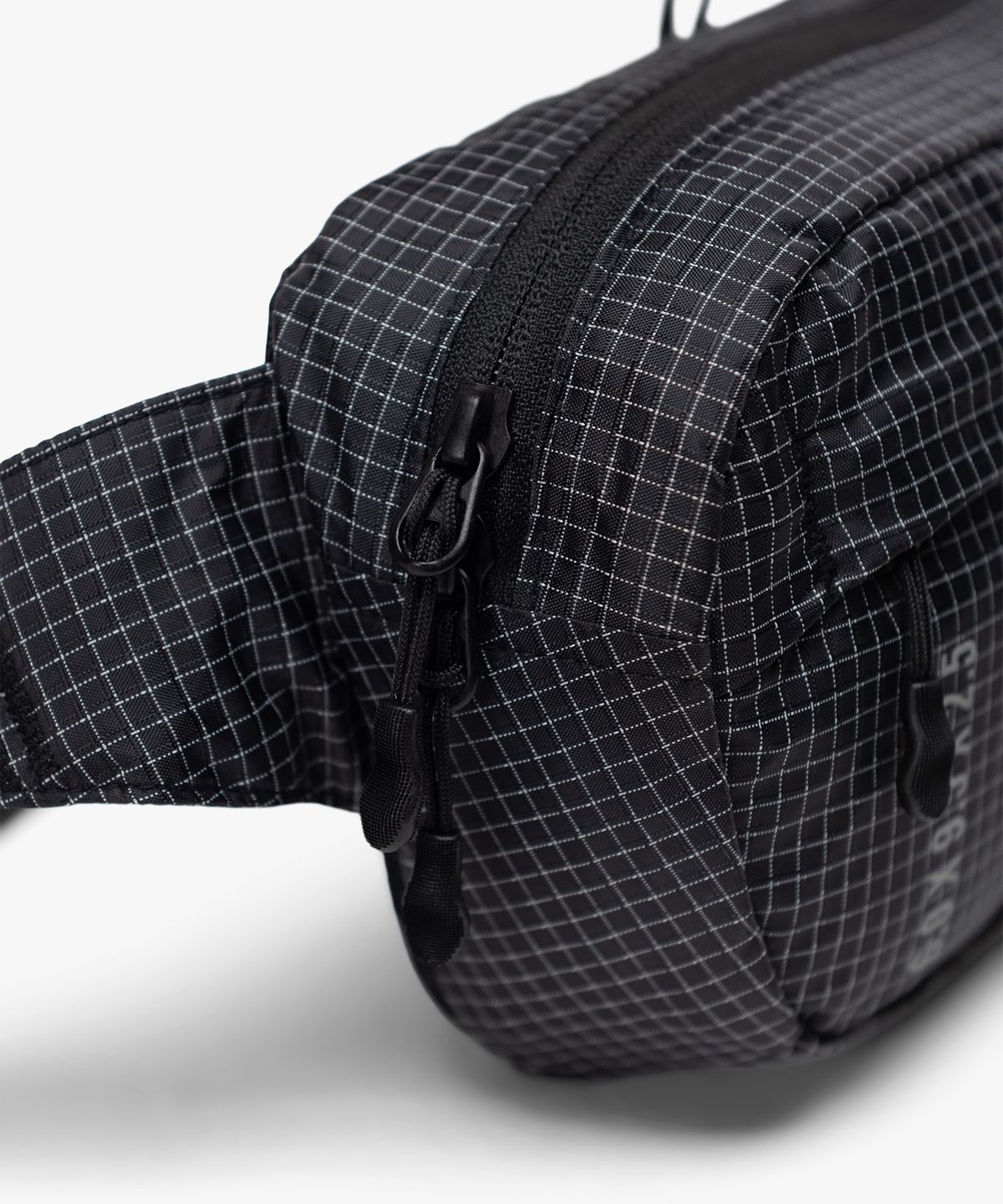 허쉘서플라이(HERSCHEL SUPPLY CO) 울트라라이트 힙팩 2L Black