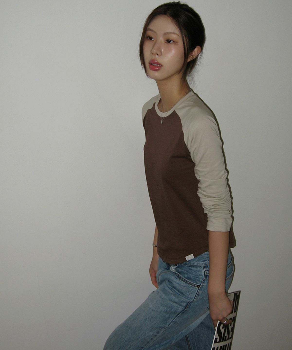 108파운드(108POUND) Dusty Raglan Tee_Brown