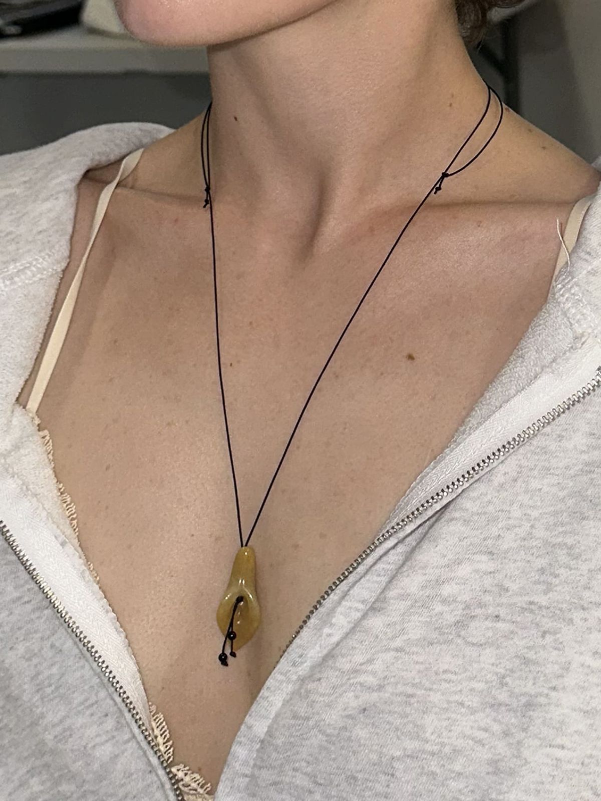 데누(DENU) Mano Fragment necklace [Yellow brown]