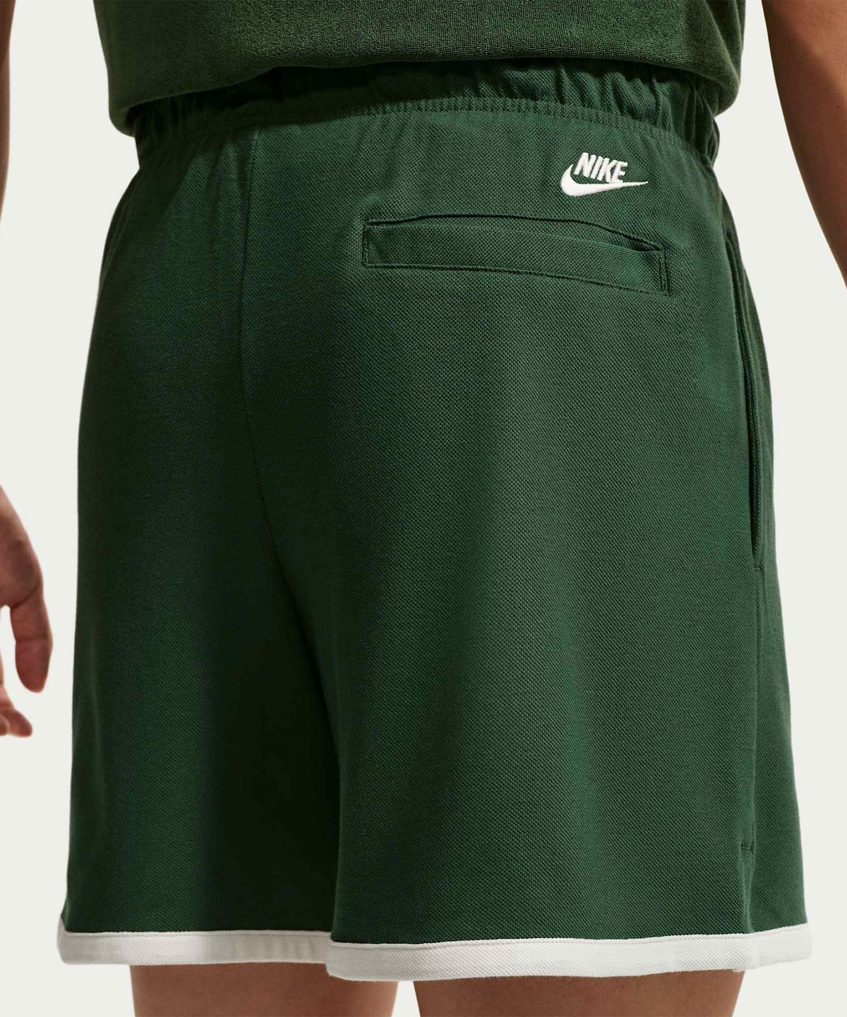 나이키(NIKE) 클럽 쇼츠 M - 퍼:팬텀 / IQ9661-323