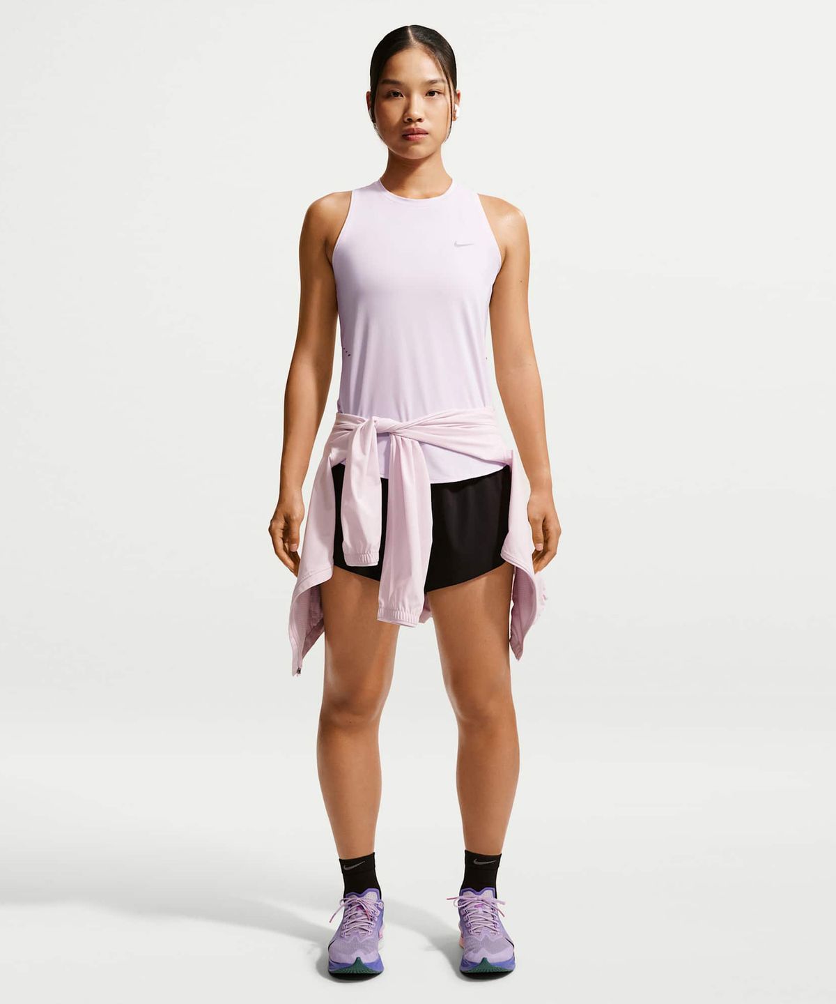 나이키(NIKE) 스위프트 드라이 핏 러닝 탱크 탑 W - 블리치트 라일락 / HQ0621-583