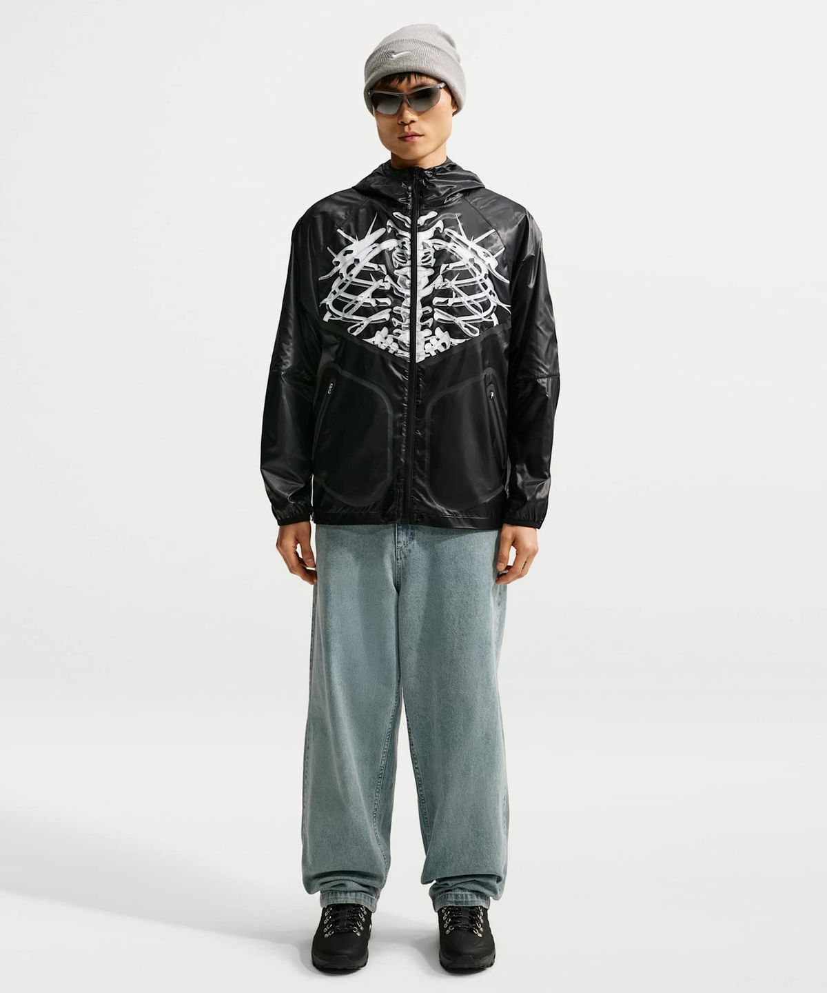 나이키(NIKE) 스포츠웨어 재킷 M - 블랙:화이트:라이트 스모크 그레이:세이프티 오렌지 / IO1660-010