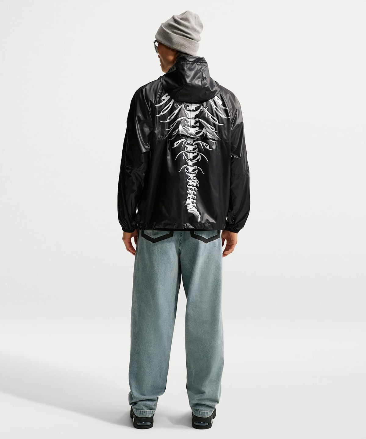 나이키(NIKE) 스포츠웨어 재킷 M - 블랙:화이트:라이트 스모크 그레이:세이프티 오렌지 / IO1660-010