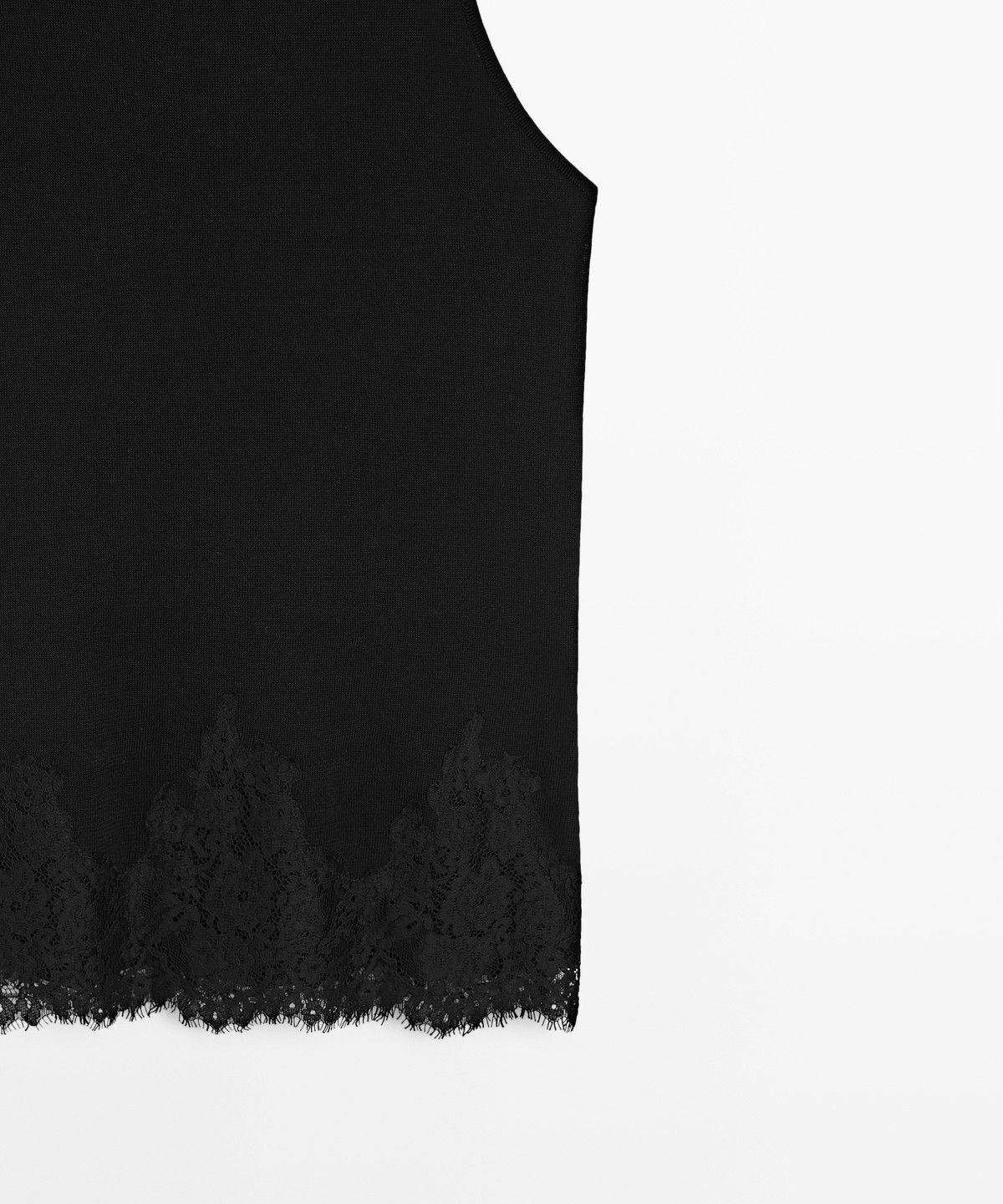 마시모두띠(MASSIMO DUTTI) 레이스 디테일 홀터넥 탑