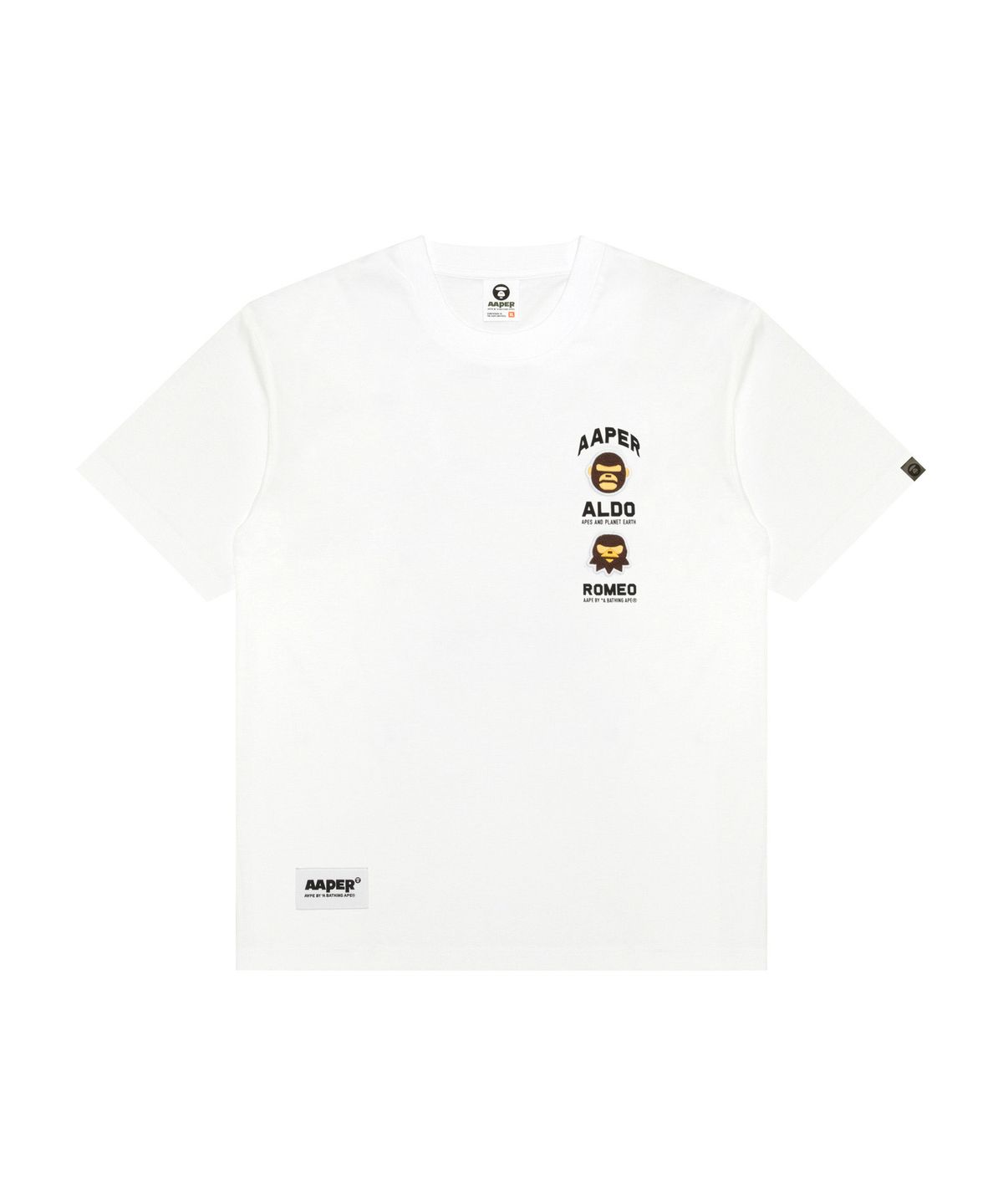 에이프(AAPE) AAPER 그래픽 티셔츠 화이트 / AAPTEM1831XXQWHX