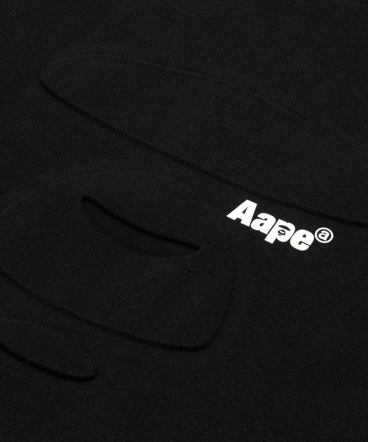 에이프(AAPE) AAPEUNVS 문페이스 티셔츠 블랙 / AAPTEM1836XXQBKX
