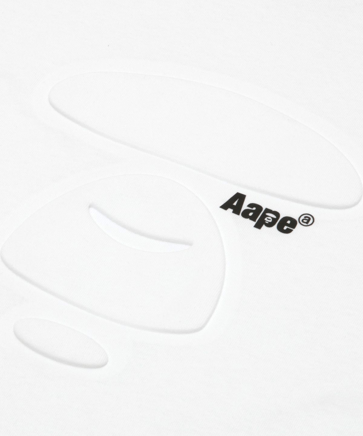 에이프(AAPE) AAPEUNVS 문페이스 티셔츠 화이트 / AAPTEM1836XXQWHX