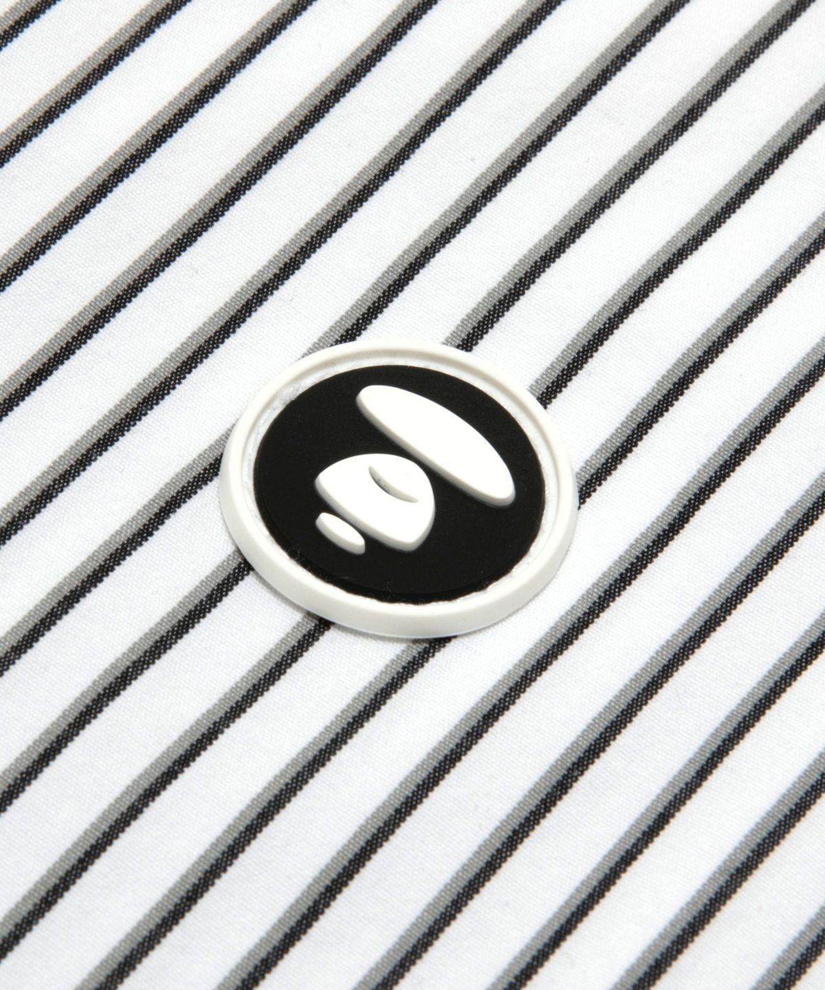 에이프(AAPE) AAPE NOW 문페이스 숏 슬리브 셔츠 화이트 / AAPSRM8561XAQWHB