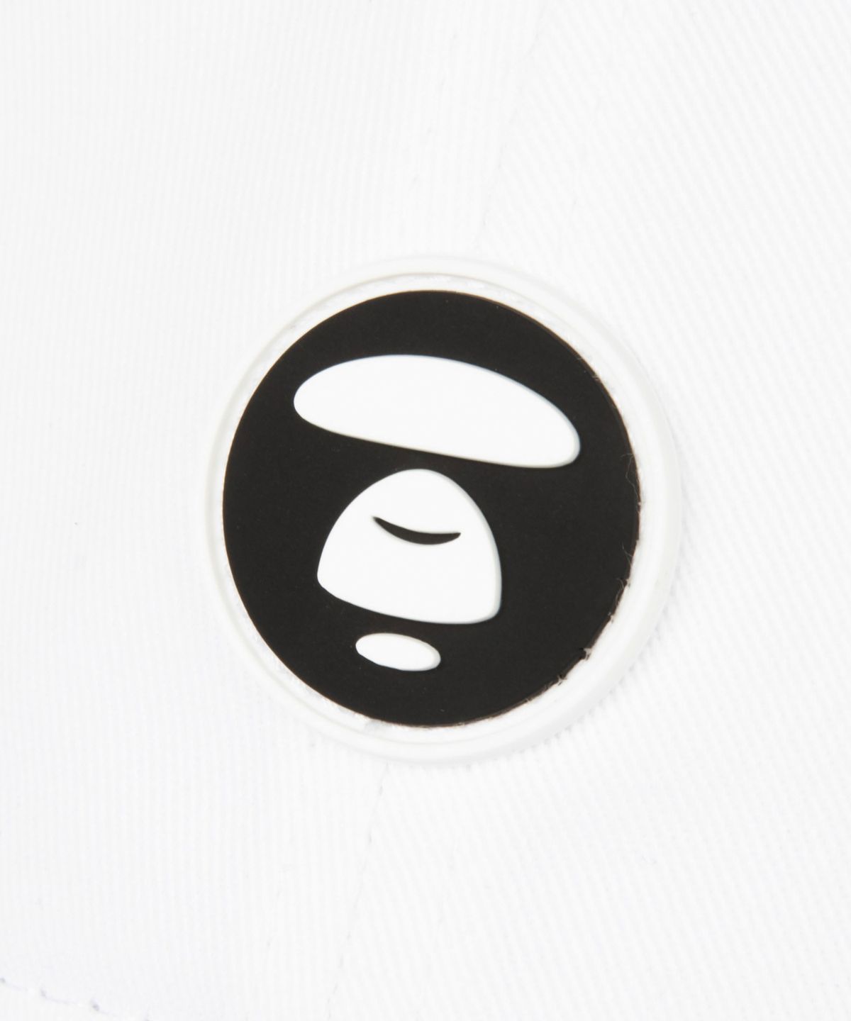 에이프(AAPE) AAPE NOW 문페이스 로고 캡 화이트 / AAPCPM4865XXQWHX