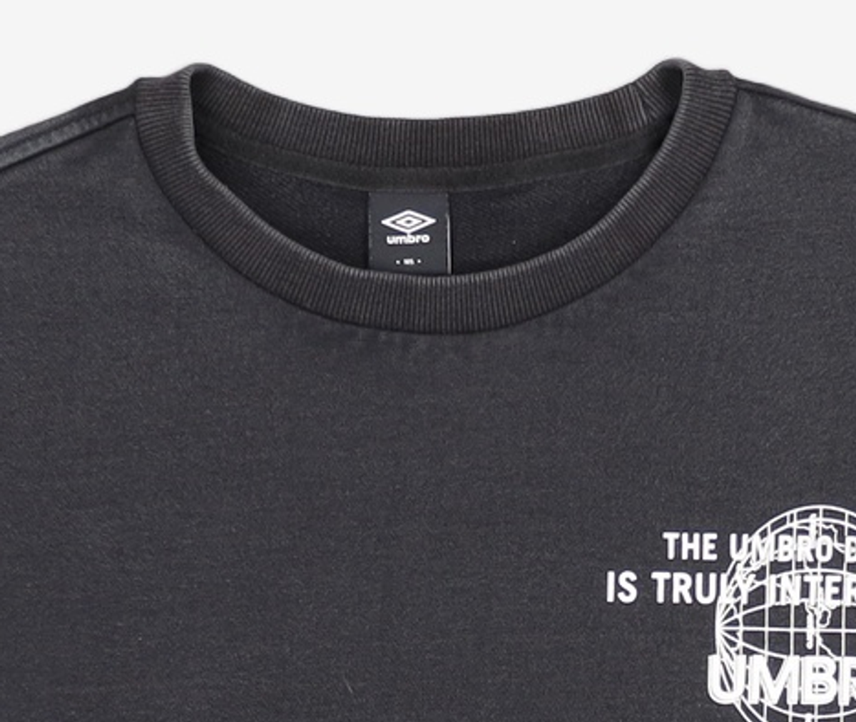 엄브로(UMBRO) 맨투맨/스웨트셔츠 105