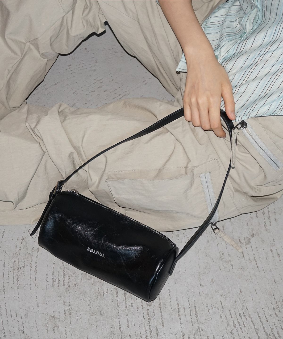 샐볼(SALBOL) PONY BAG (LEATHER BLACK)