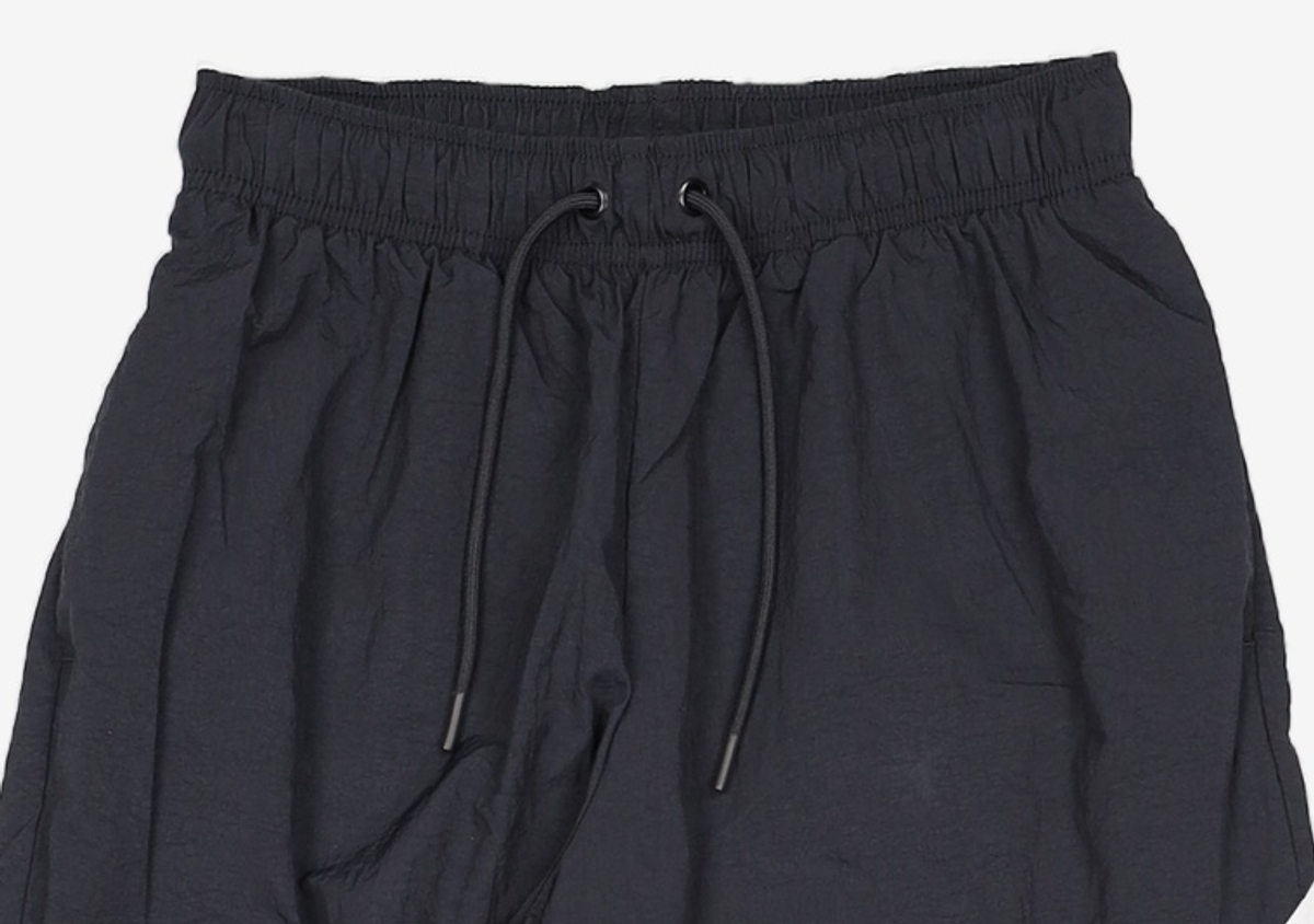 나이키(NIKE) 스포츠웨어 에센셜 미드라이즈 팬츠 W - 블랙:화이트 / DM6184-010 S