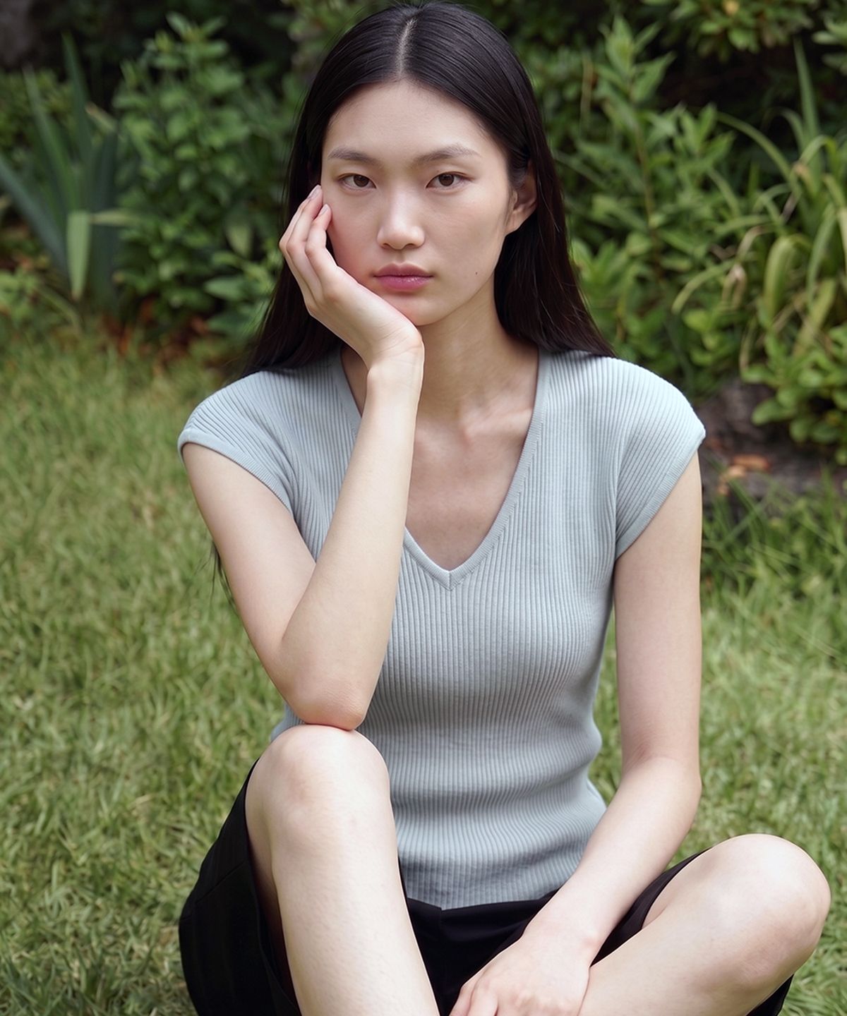 킴도(KIMDOH) Silenzio V-Neck Top Black
