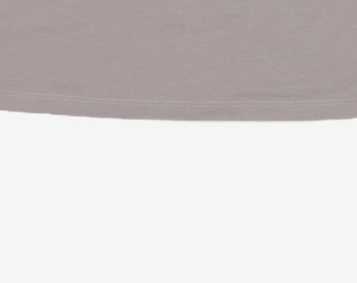 디바이디드에이치앤엠(DIVIDED H&M) 긴소매 티셔츠 L