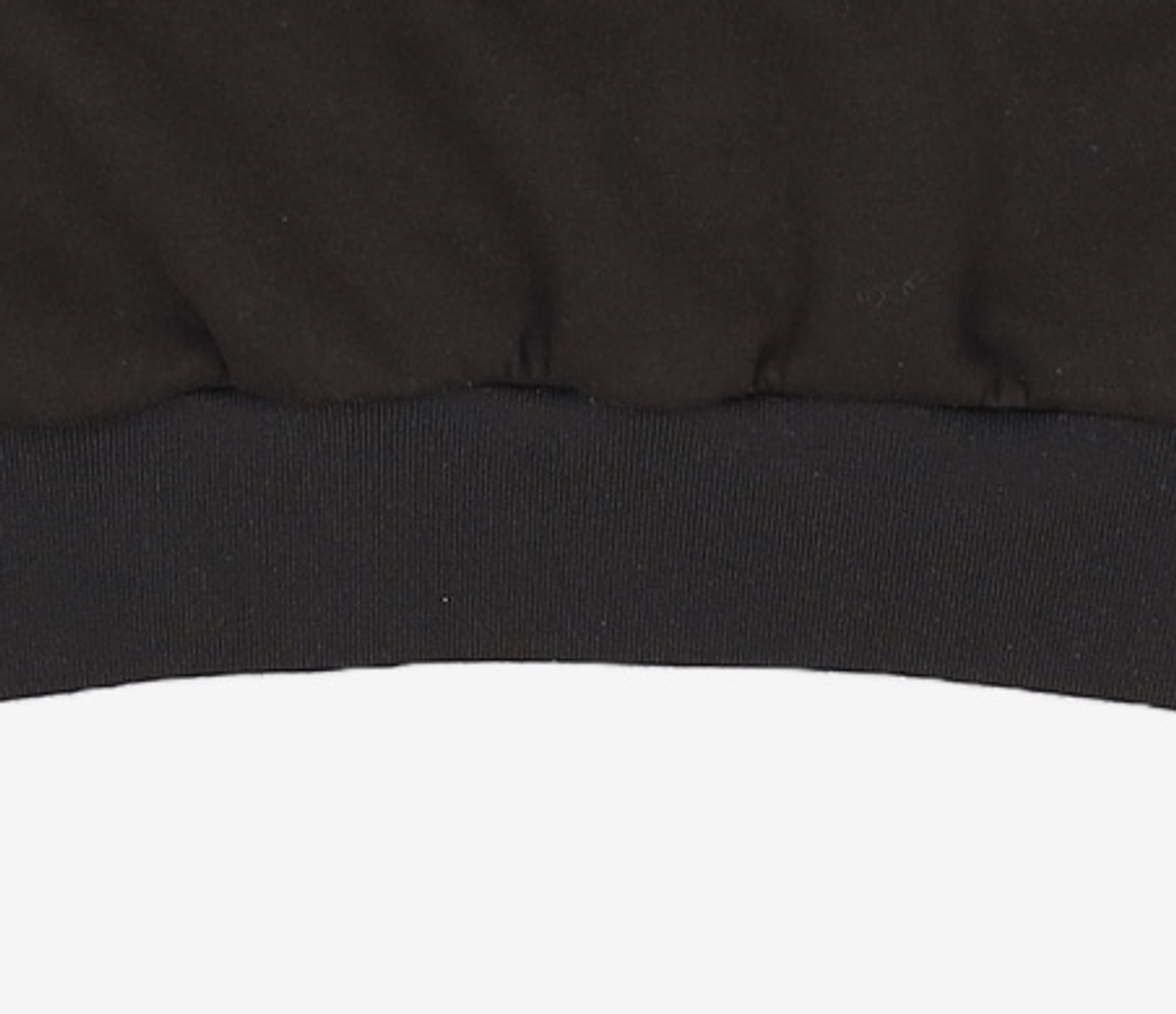 유희(YOUHEE) V-NECK LOGO SWEATSHIRTS BLACK FREE