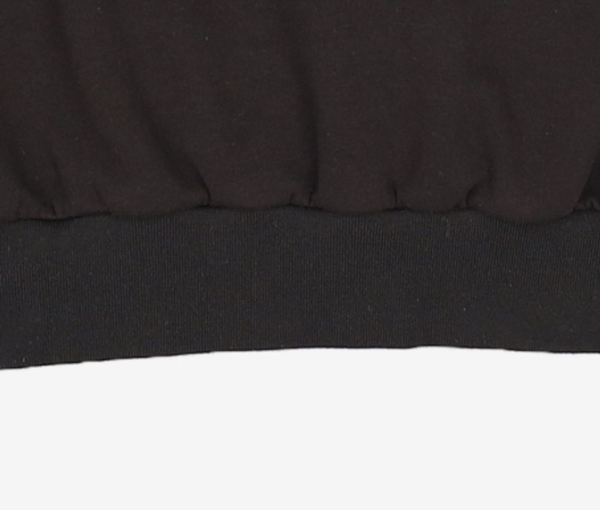 유희(YOUHEE) V-NECK LOGO SWEATSHIRTS BLACK FREE