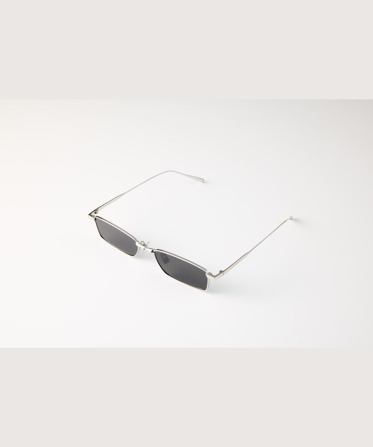 로우 젠더(LOW GENDER) SNATCH NO.013 - SILVER(GRAY LENS)