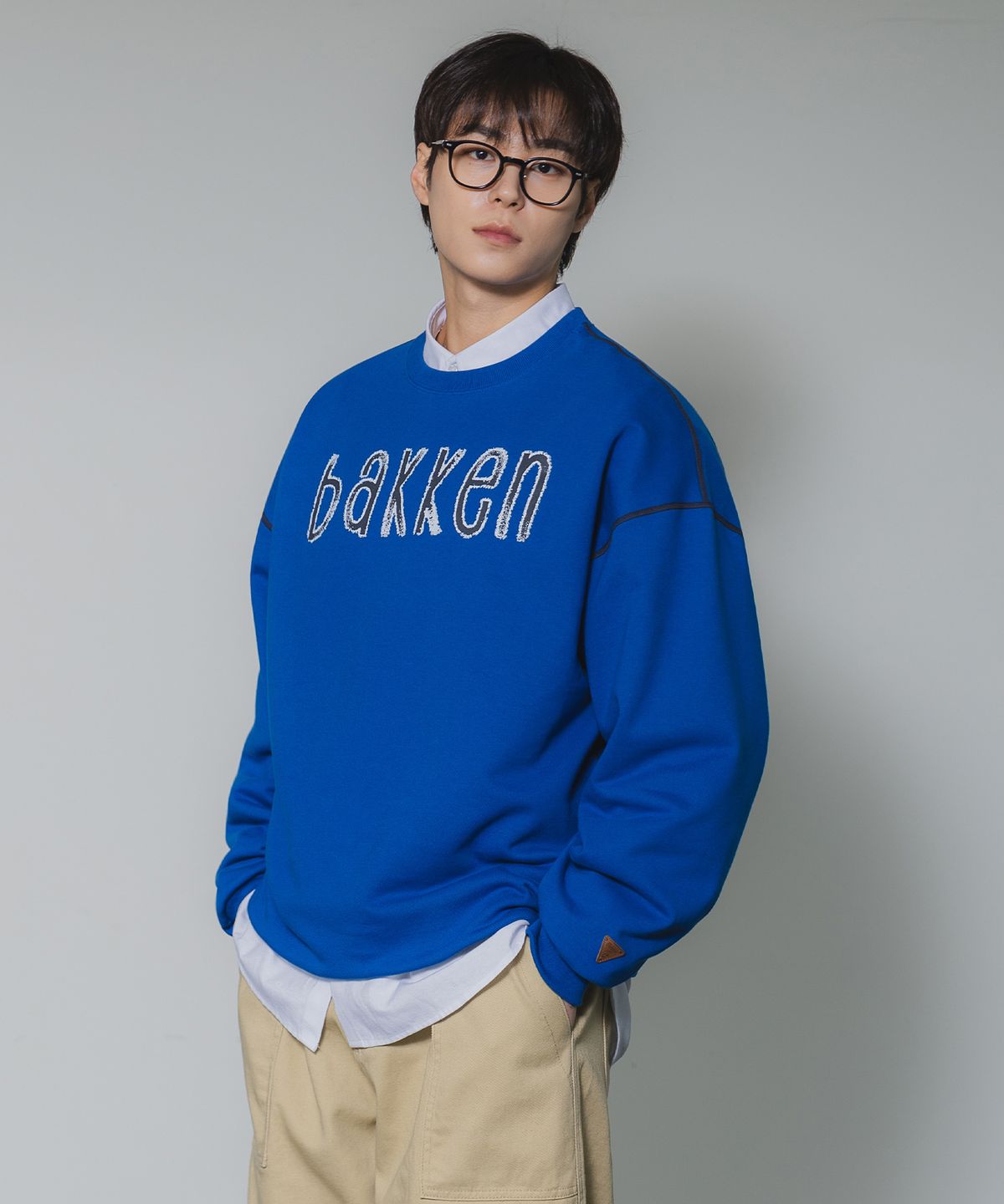 바켄(BAKKEN) [MEN] 크랙 레터링 스웻 셔츠 BK5964 (4COLOR)