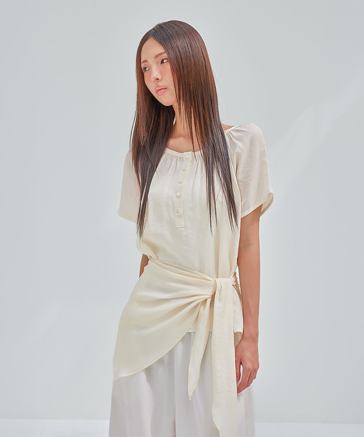 런던다다(LONDONDADA) Sheer Scarf Wrap Blouse, CREAM