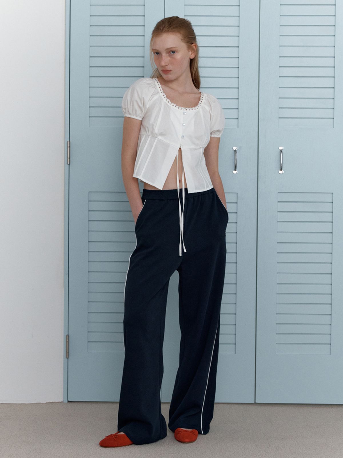 엘씨브이(LCVE) EMBROIDERY WIDE SWEAT PANTS_NAVY