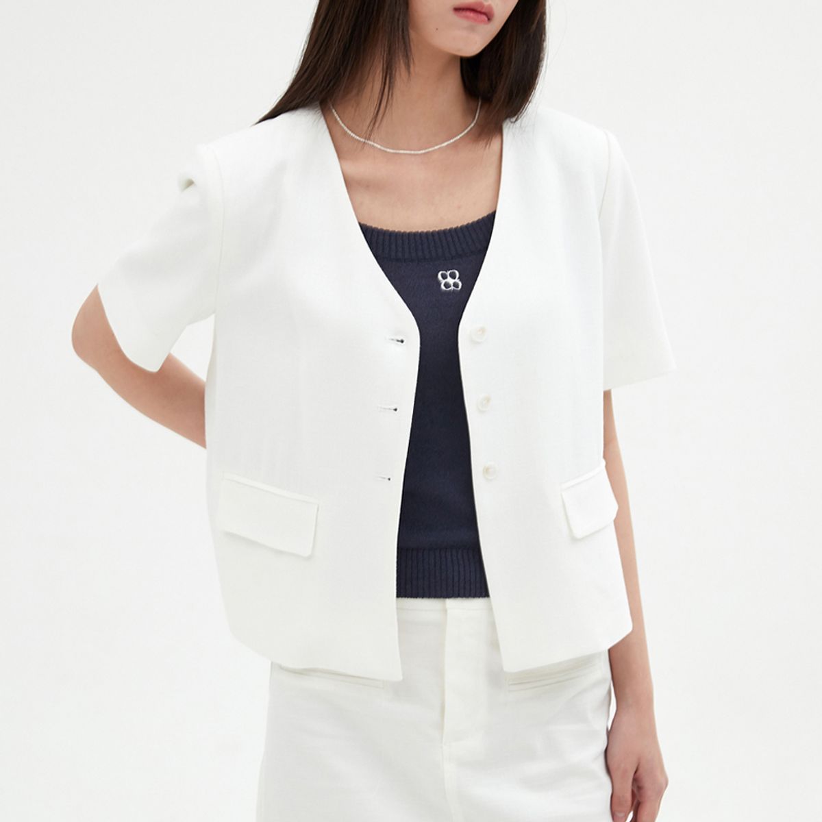 엘씨브이(LCVE) EMBROIDERY SLEEVELESS KNIT_NAVY
