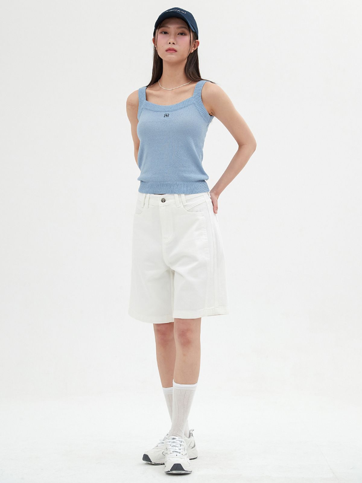엘씨브이(LCVE) EMBROIDERY SLEEVELESS KNIT_BLUE