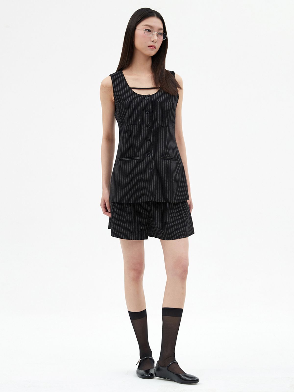 엘씨브이(LCVE) LINEN STRIPE BERMUDA PANTS_BLACK