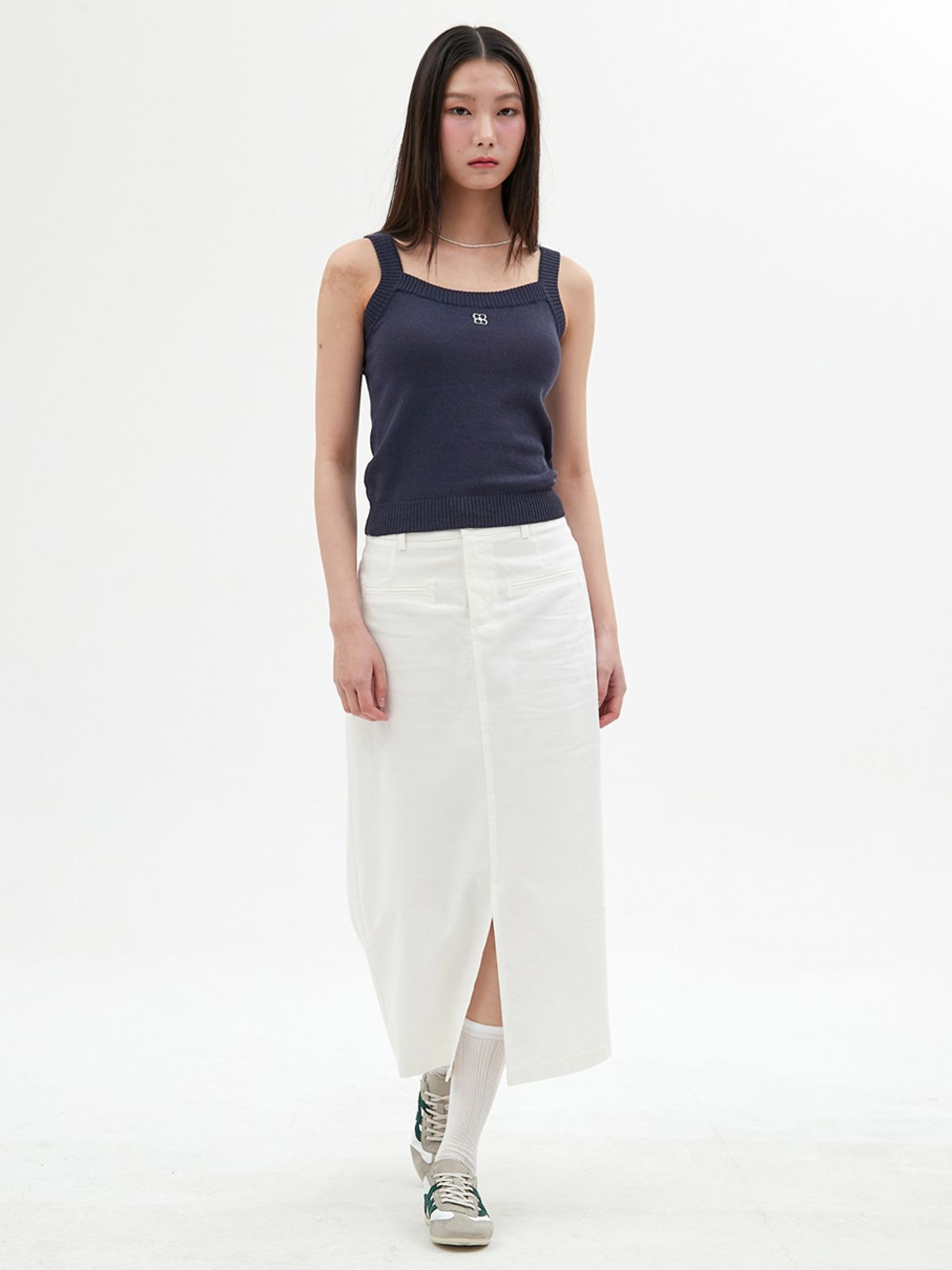엘씨브이(LCVE) LINEN FRONT-SLIT LONG SKIRT_WHITE