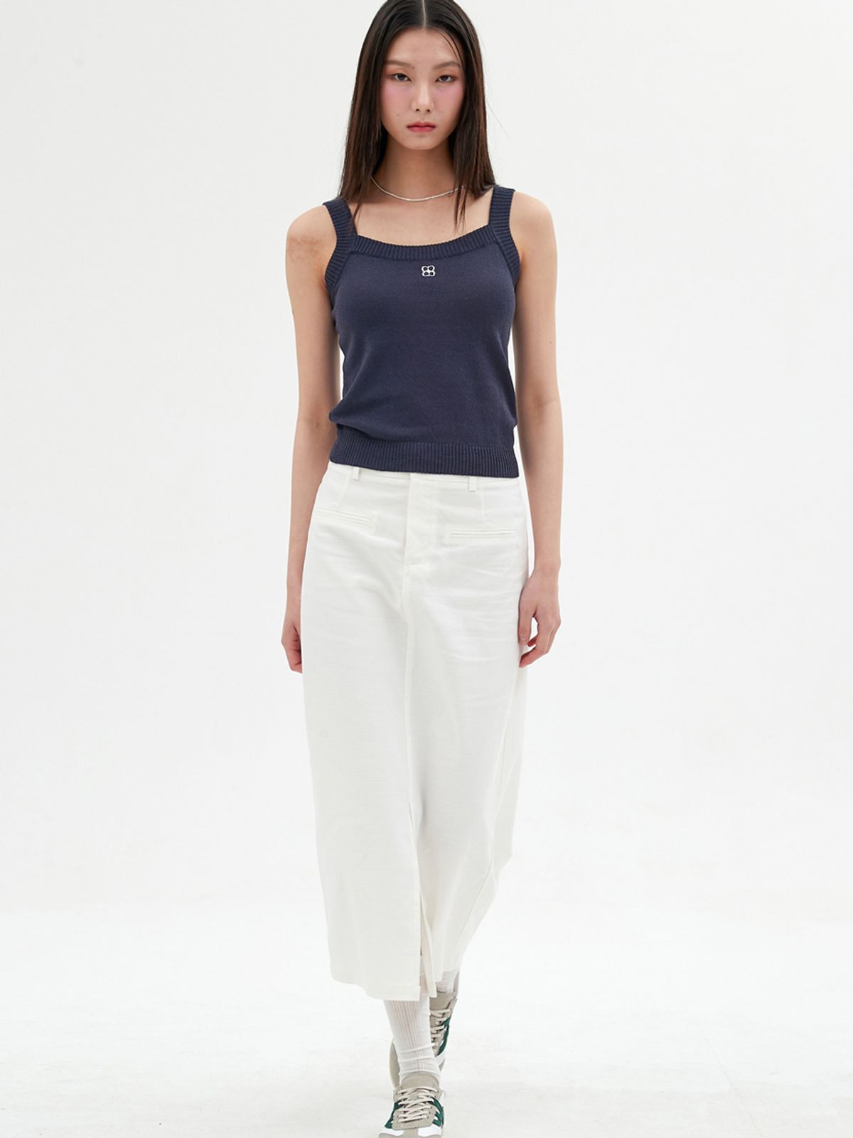 엘씨브이(LCVE) LINEN FRONT-SLIT LONG SKIRT_WHITE