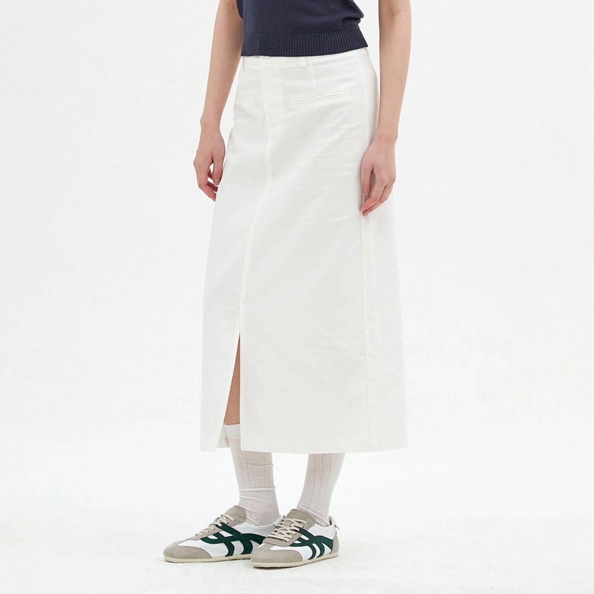 엘씨브이(LCVE) LINEN FRONT-SLIT LONG SKIRT_WHITE
