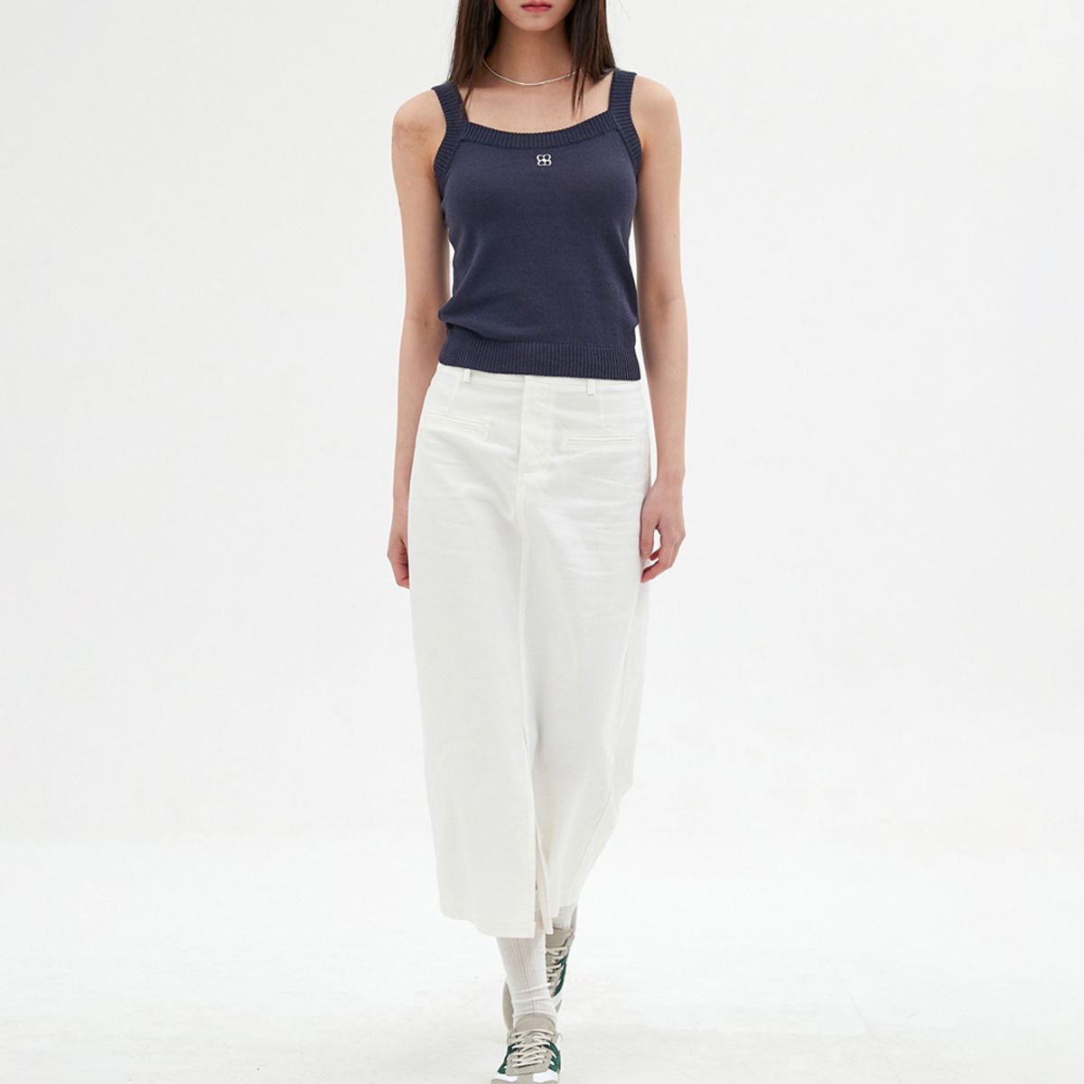 엘씨브이(LCVE) LINEN FRONT-SLIT LONG SKIRT_WHITE