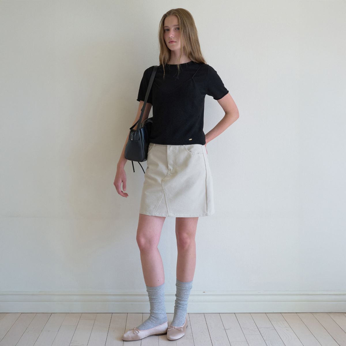 엘씨브이(LCVE) COTTON MINI SKIRT_LIGHT BEIGE