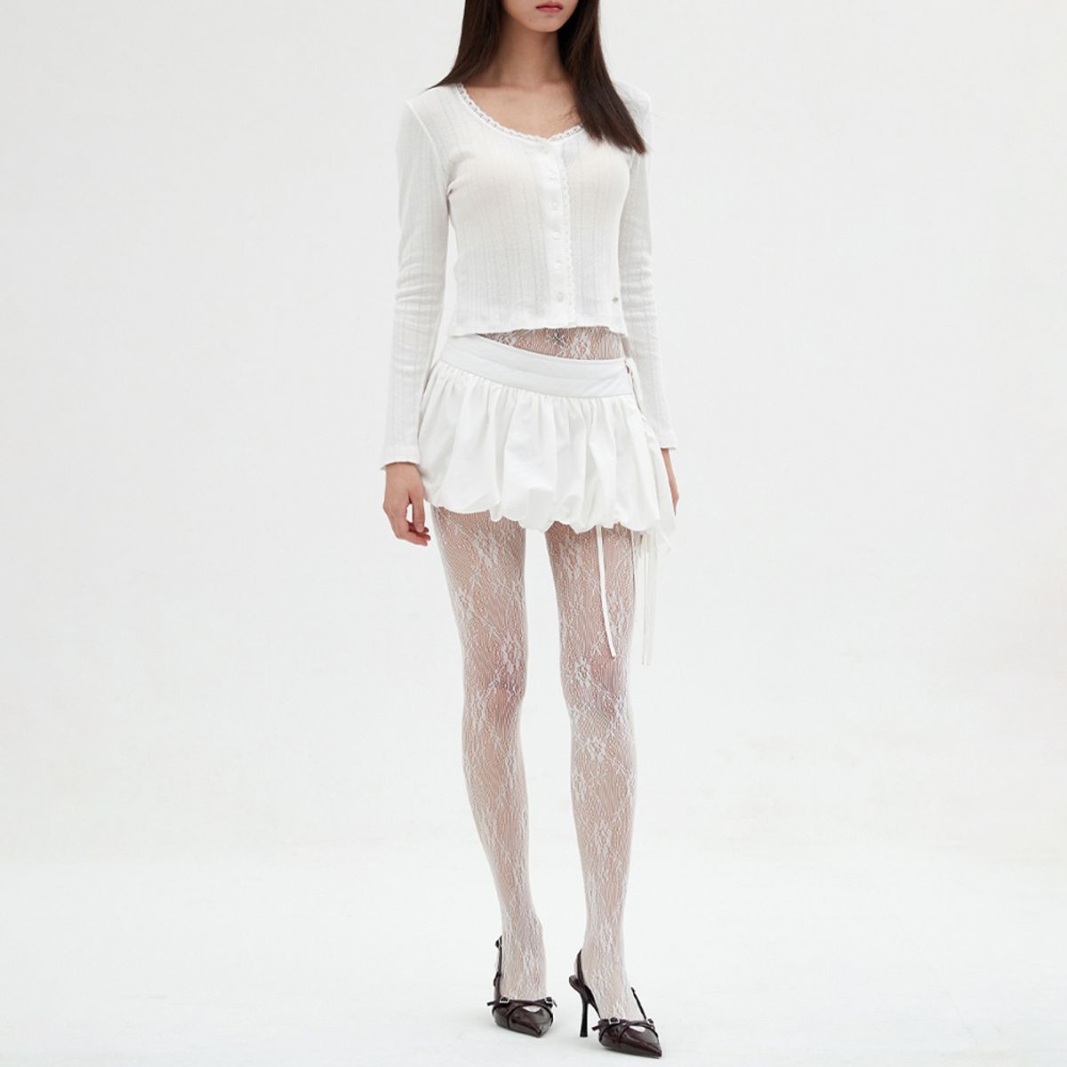 엘씨브이(LCVE) LACE-TRIMMED BUTTON LONG-SLEEVE TOP_IVORY