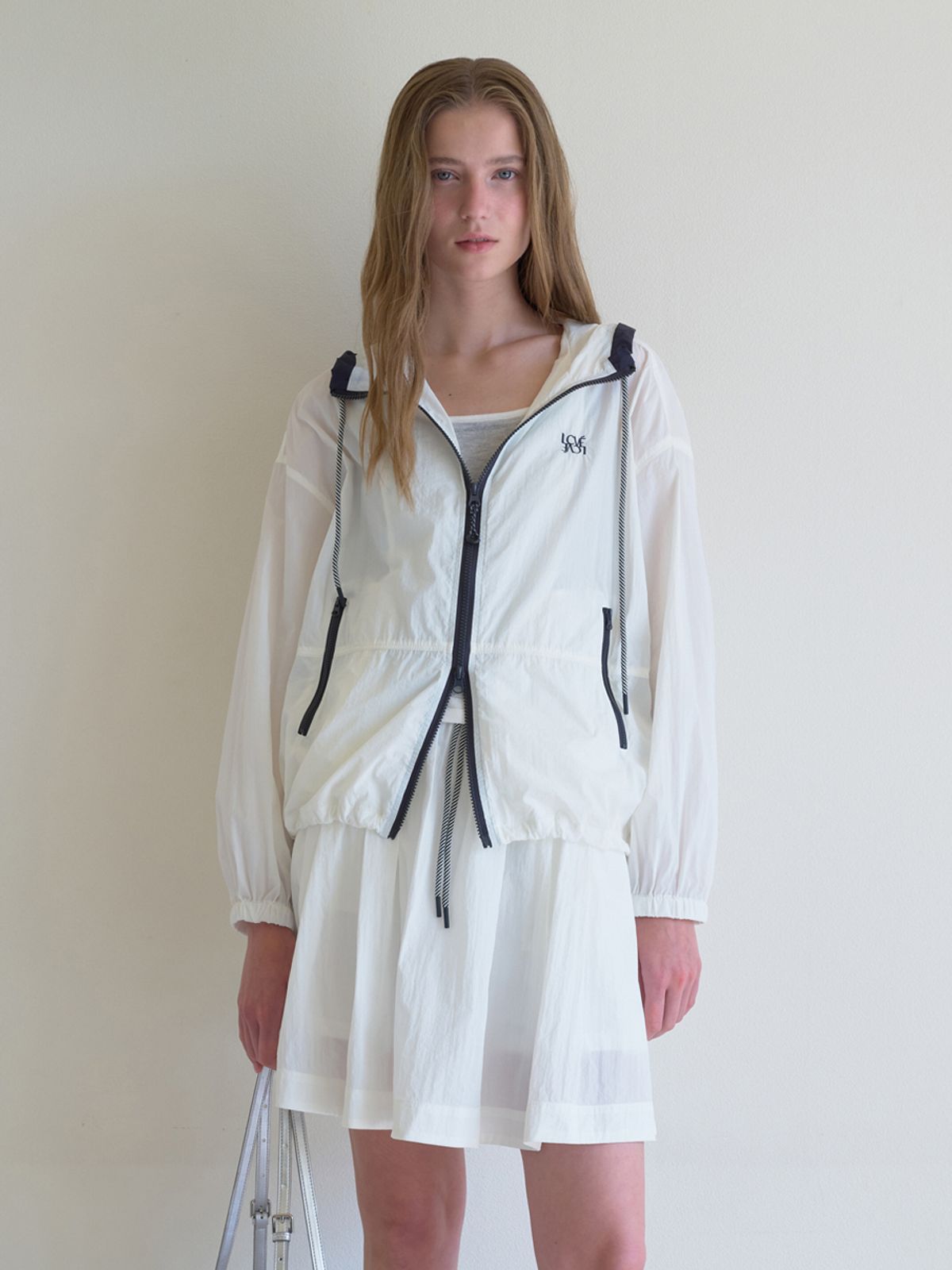 엘씨브이(LCVE) HOODED WINDBREAKER JUMPER_IVORY