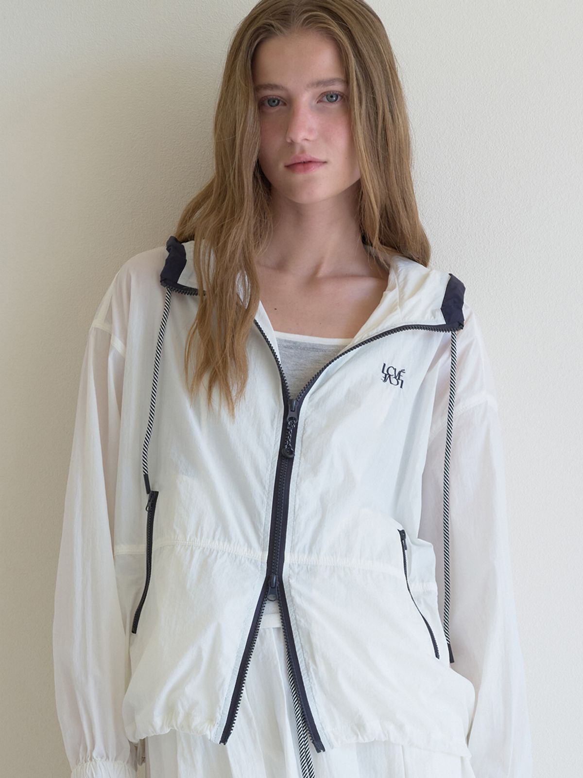 엘씨브이(LCVE) HOODED WINDBREAKER JUMPER_IVORY