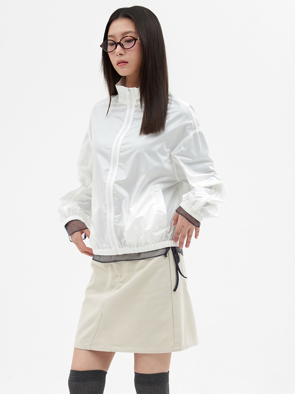 엘씨브이(LCVE) HIGH-NECK WINDBREAKER JUMPER_IVORY