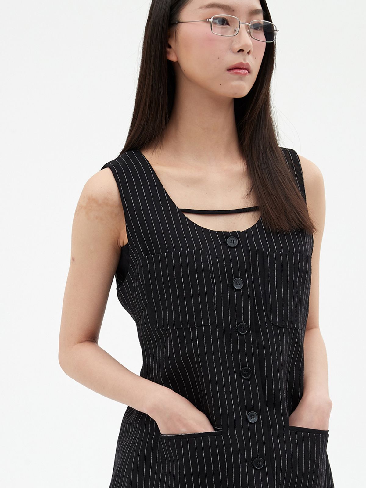 엘씨브이(LCVE) TAILORED LINEN STRIPE SINGLE VEST_BLACK